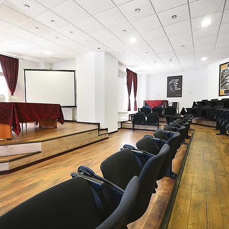 Hotel Moldavia Slănic-Moldova Zewnętrze zdjęcie