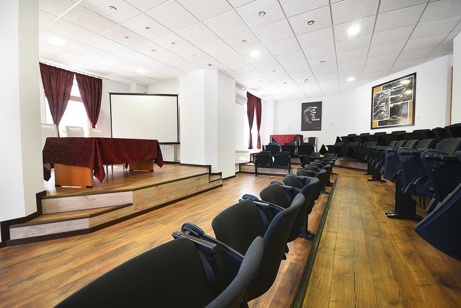 Hotel Moldavia Slănic-Moldova Zewnętrze zdjęcie