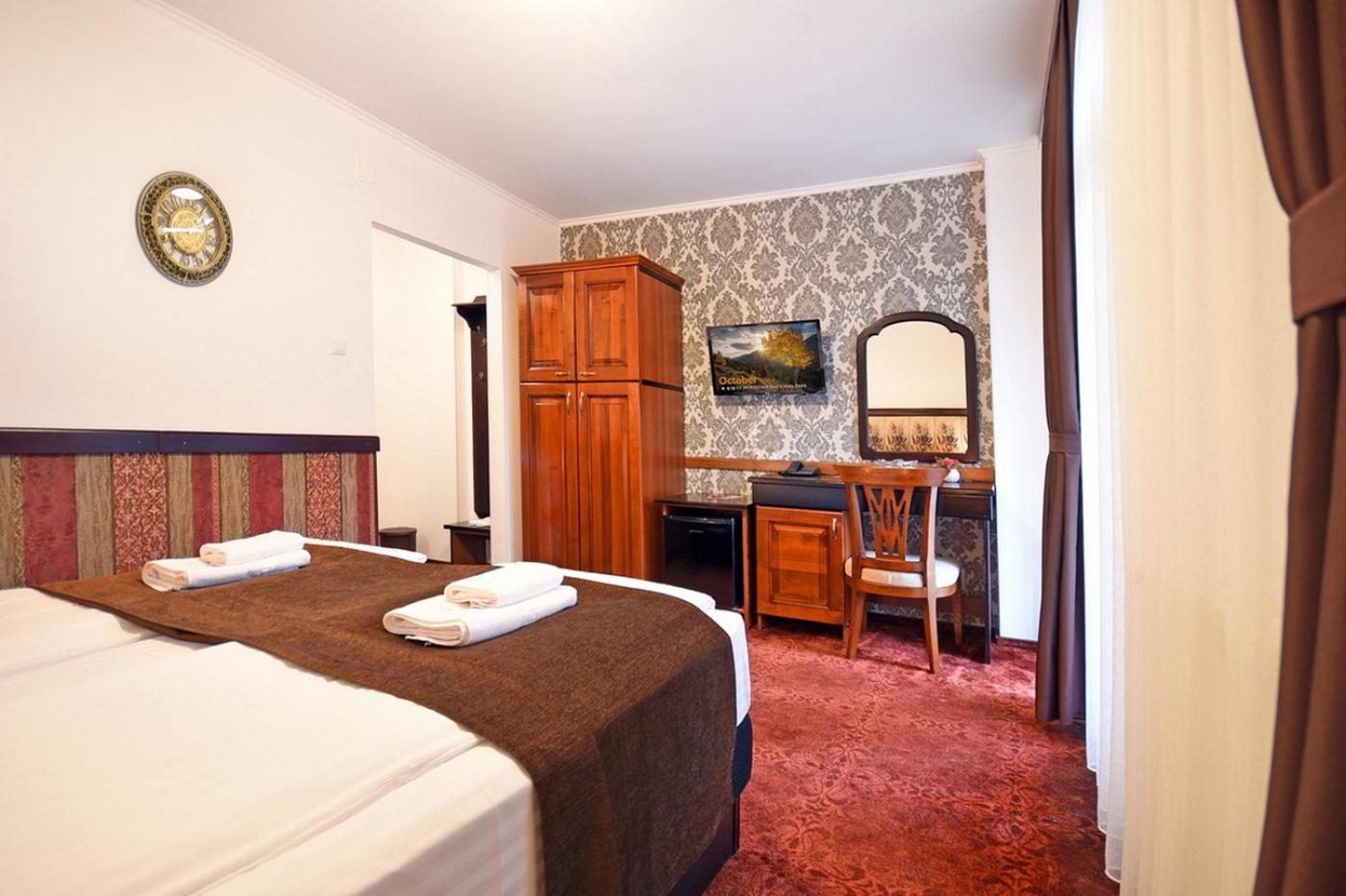 Hotel Moldavia Slănic-Moldova Zewnętrze zdjęcie