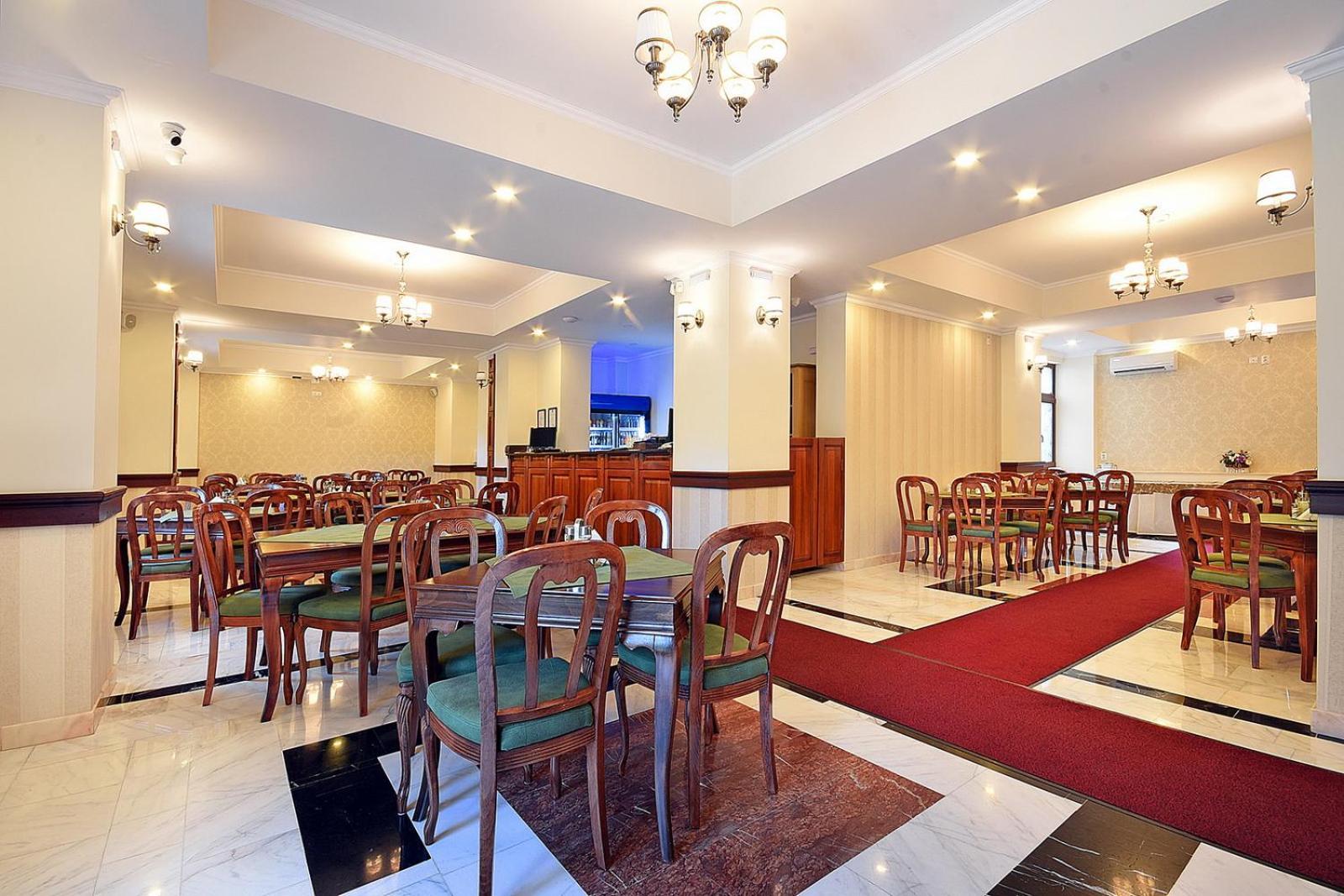 Hotel Moldavia Slănic-Moldova Zewnętrze zdjęcie