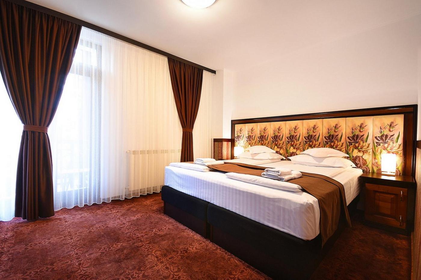 Hotel Moldavia Slănic-Moldova Zewnętrze zdjęcie
